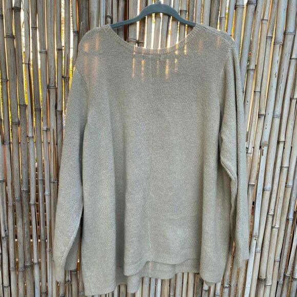 Ellos Plus Size Women Side Slit Crew Neck sweater - Picture 2 of 5